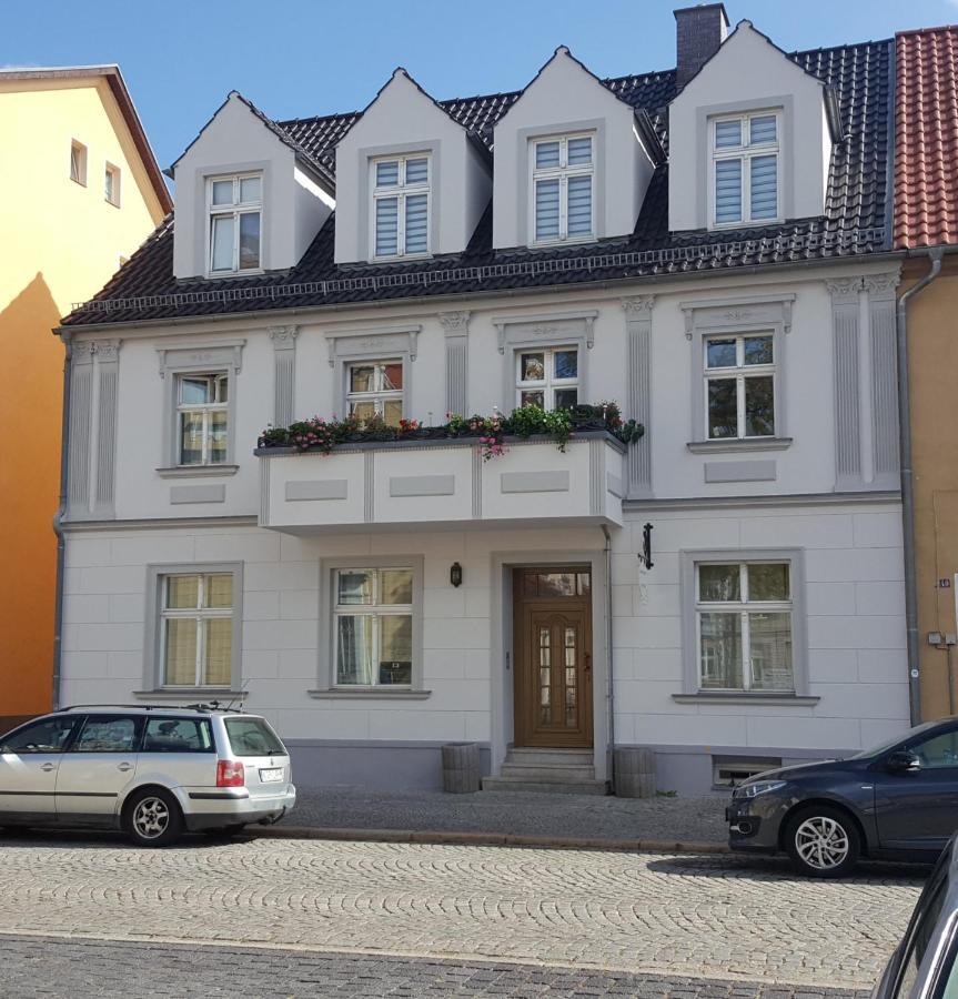 Apartamento Fewo Am Marktplatz I Eisenhüttenstadt Exterior foto